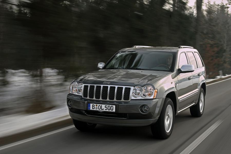  Jeep Grand Cherokee 2005 года  (фото 13 из 133)